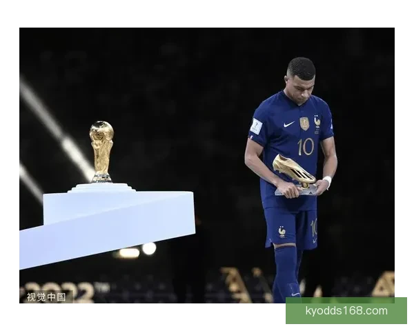 2026世界杯金靴奖竞争激烈 谁能摘得世界足球顶级荣耀的桂冠